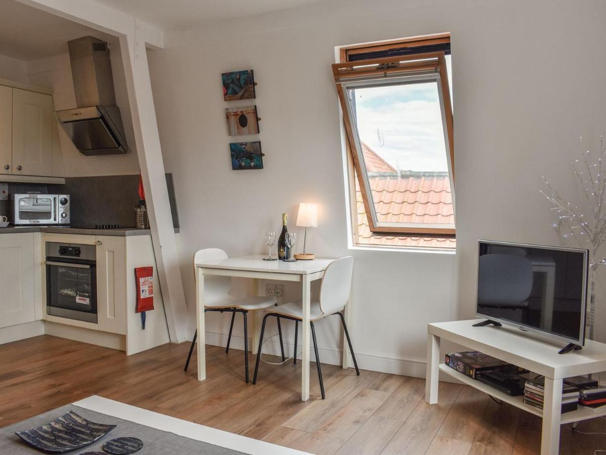 Coast Apartment Whitby Esterno foto